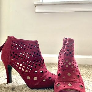 Size 9W dark wine heel from Lane Bryant.